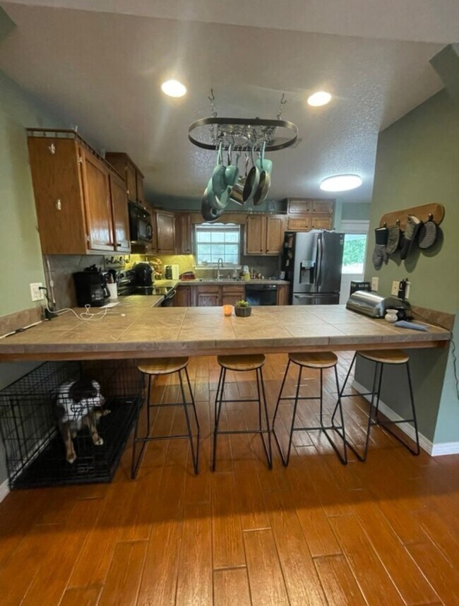 Building Photo - 3075 MS-614