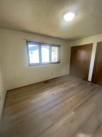 Building Photo - 339 Aristocrat Dr