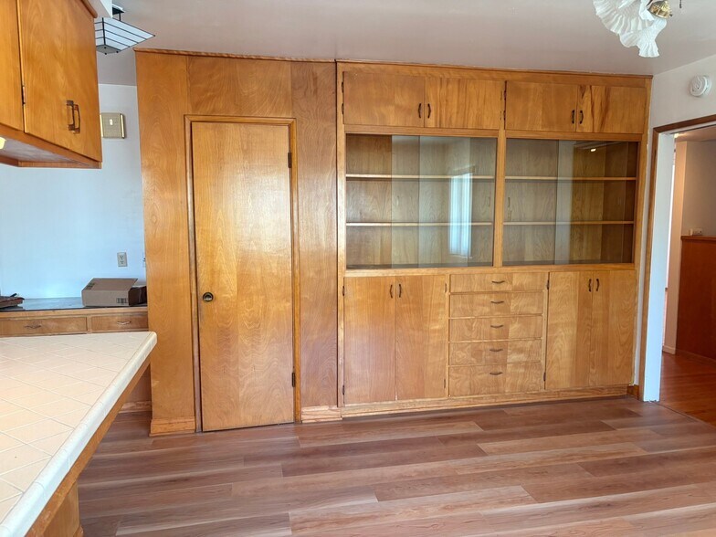 Building Photo - 4568 Alice St