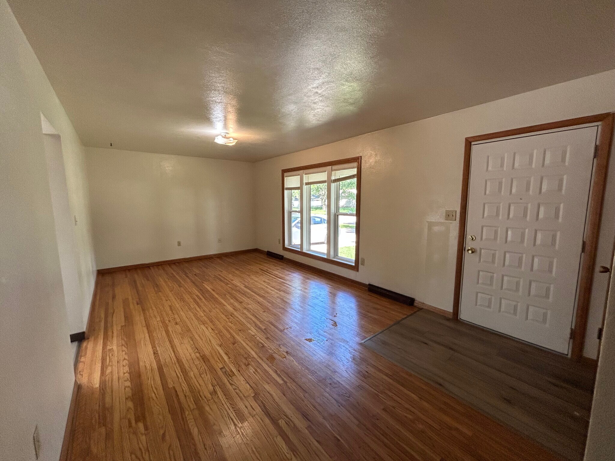 Building Photo - 1421 Starbeck Cir