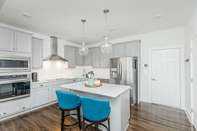 Building Photo - New 2 Bedroom Condo with Loft in Short Pump – $2,400/mo