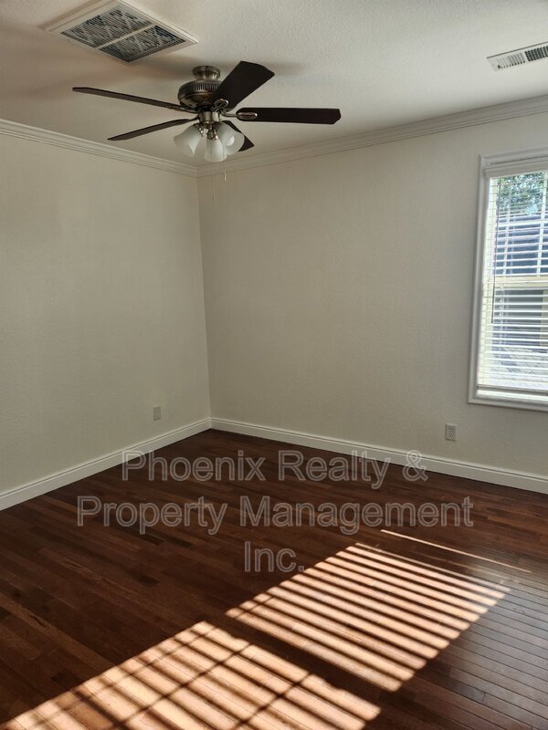 Building Photo - 4125 Portofino Dr