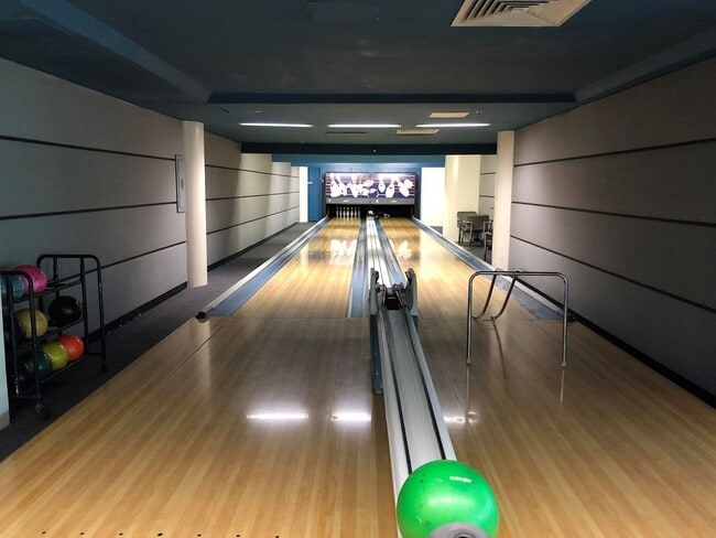 Building Photo - Honolulu Park Place 2BR/2BA/2PK - Ocean & City Views