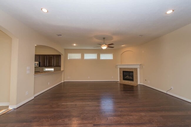 Building Photo - 30810 Academy Trace Dr