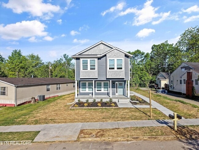 Building Photo - 2713 Tarleton Ave