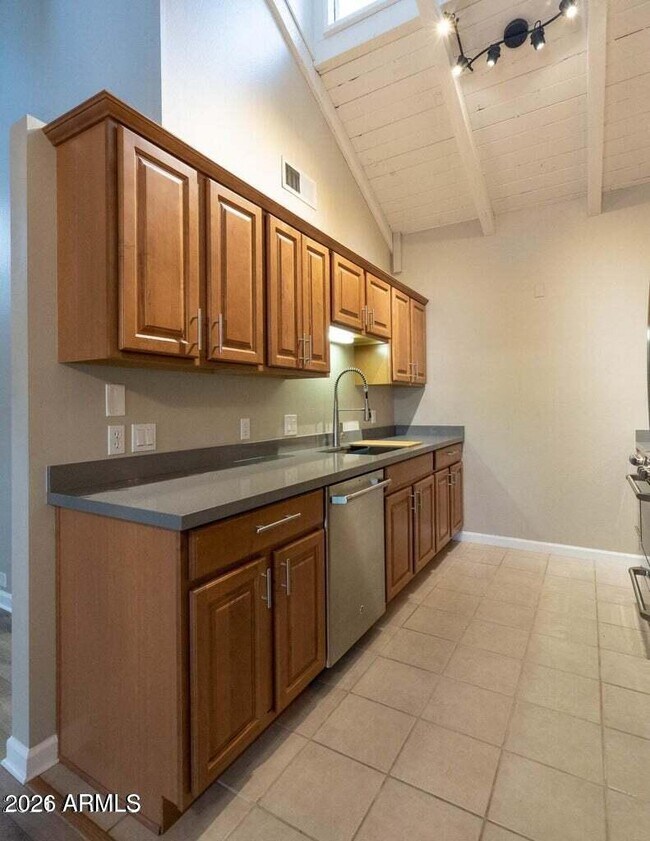 Building Photo - 4313 N 28th St