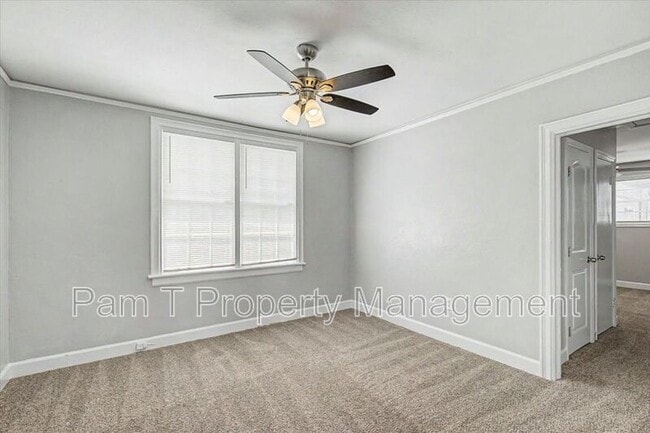 Building Photo - 633 W 35th St