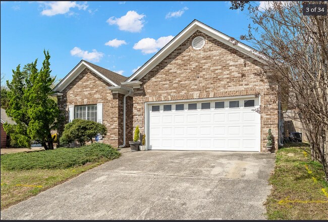 Building Photo - 3143 Enclave Ln