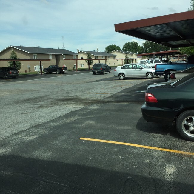 13 Carports - 4 Parking Spots/ BLDG - Carrol Court