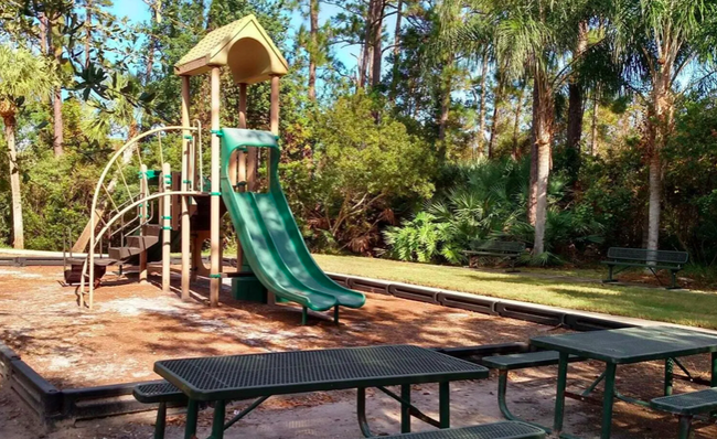 playground, bar b-q, dog walking areas - 425 S Villa San Marco Dr