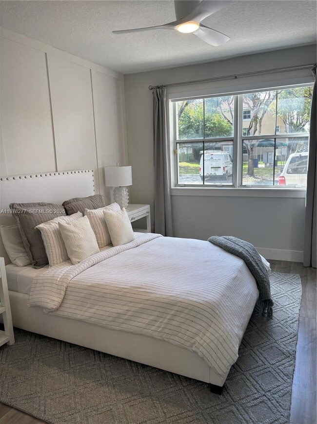 Building Photo - 6700 NW 114th Ave