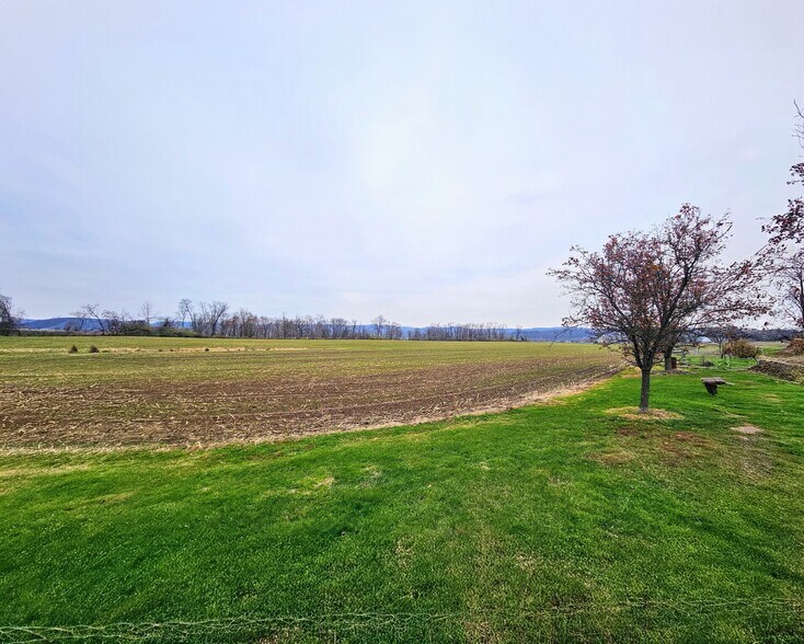 Building Photo - 105 S Windy Mansion Rd