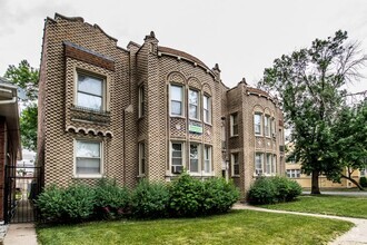 Building Photo - 7955 S Calumet Ave