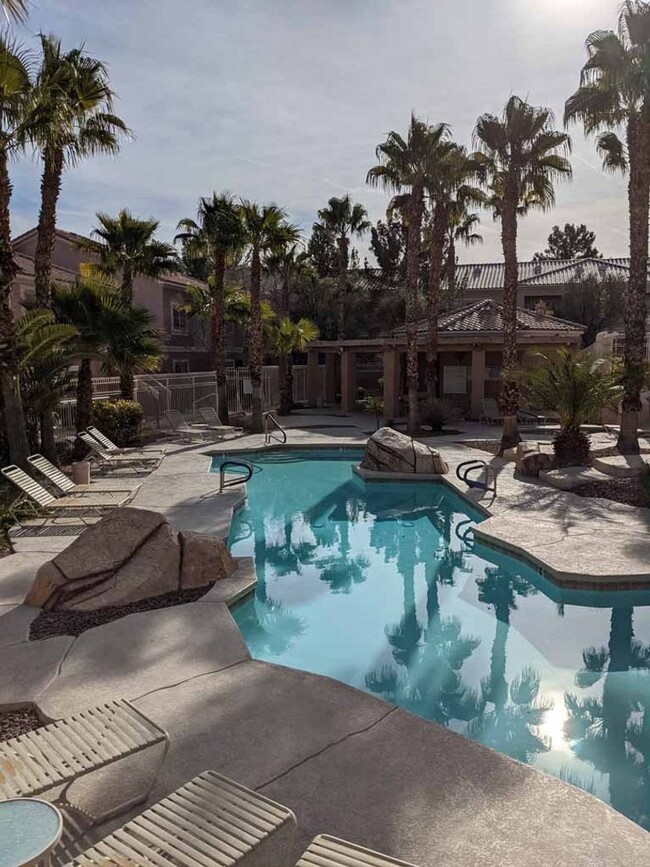 Building Photo - 2-BEDROOM CONDO IN SUMMERLIN LAS VEGAS