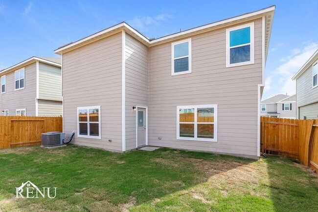 Building Photo - 2931 Jackson Smt