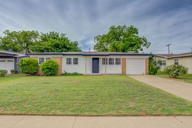 Primary Photo - Charming Updated 3 Bedroom