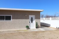 Building Photo - Oasis in Orcutt