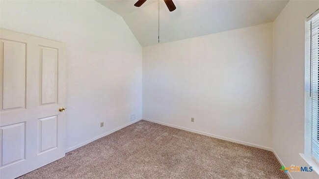 Building Photo - 1801 Thomas Ct