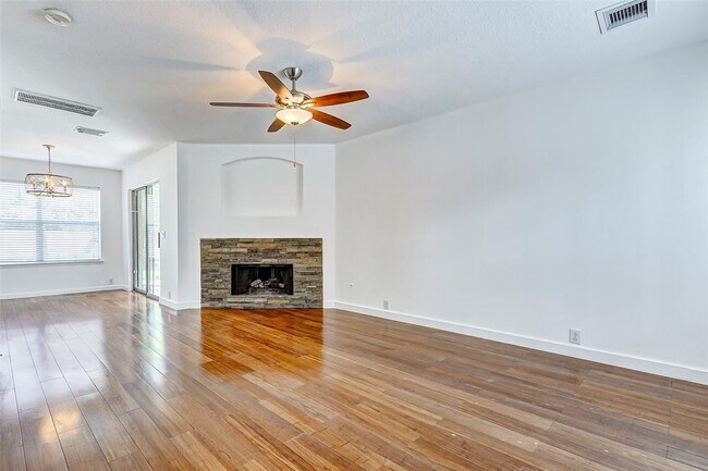 Building Photo - 21218 Somerset Park Ln