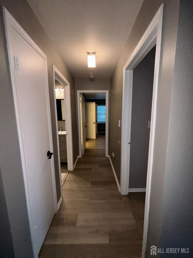 Building Photo - 42 Powderhorn Ct