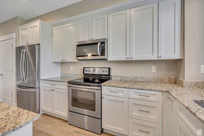 Building Photo - 1225 Wolf Hollow Ln