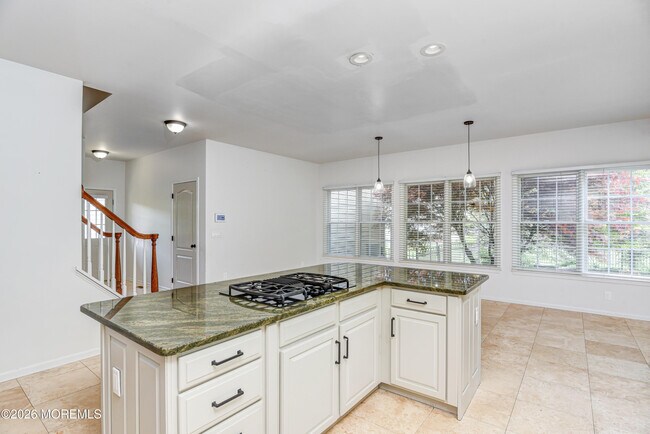 Building Photo - 9 Mackenzie Ct