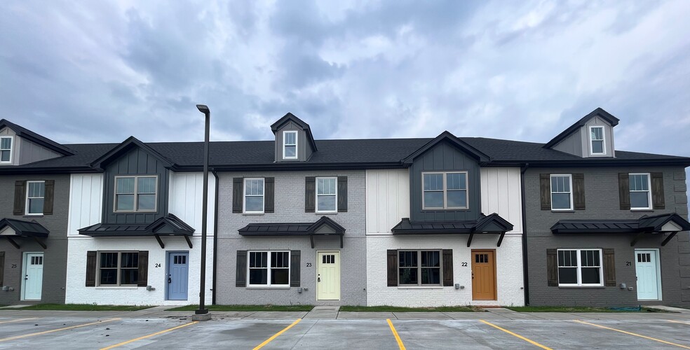 Primary Photo - Cedar City Townhomes