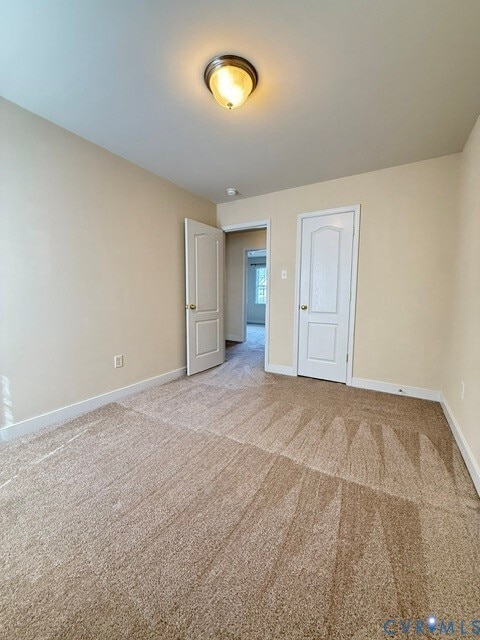 Building Photo - 2103 Cornwall Ct