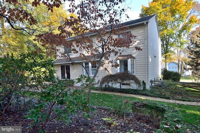 Building Photo - 11093 Robert Carter Rd