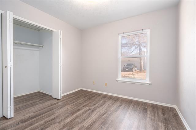 Building Photo - 2911 Forest Creek Dr