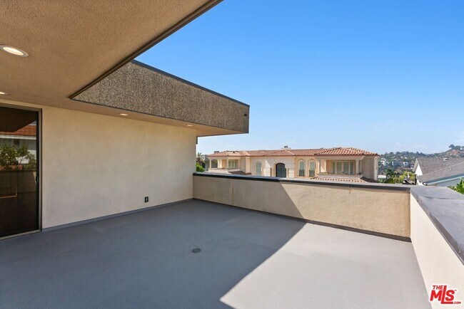Building Photo - 2408 Venus Dr
