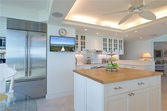 Building Photo - 4651 Gulf Shore Blvd N