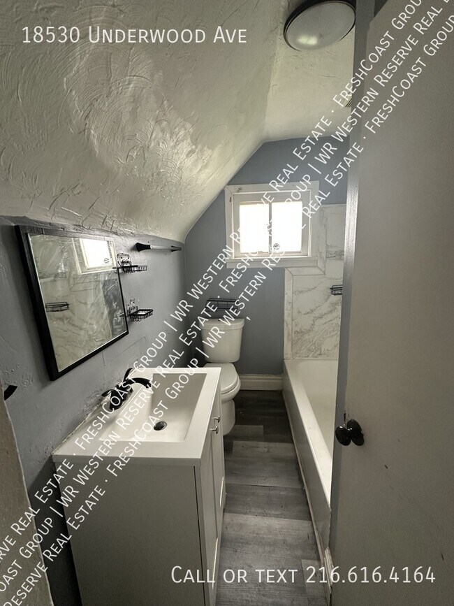 Building Photo - 18530 Underwood Ave