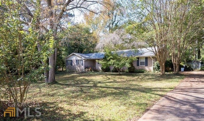 Building Photo - 240 Segrest Cir
