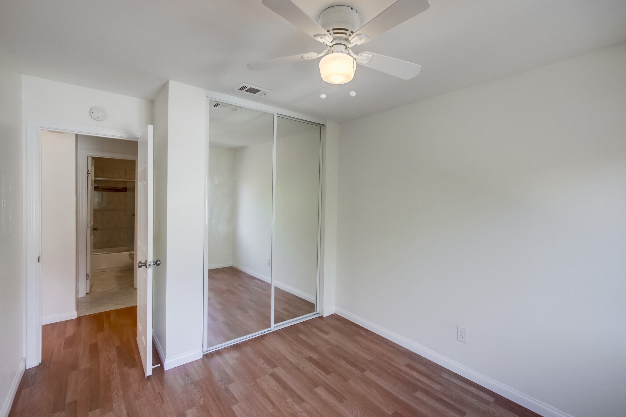 Building Photo - 2724 K St