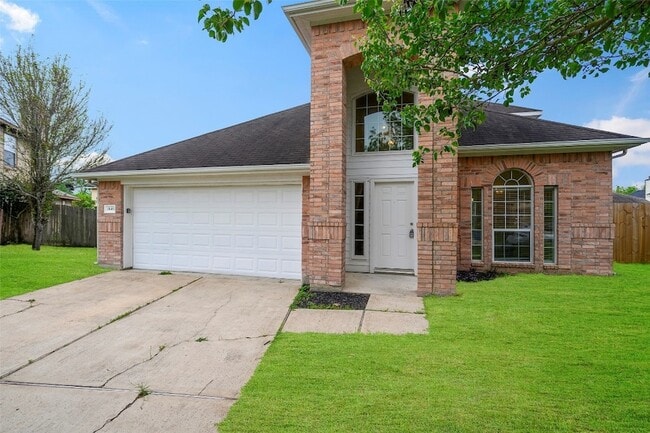 Building Photo - 18401 Sunrise Oaks Ct
