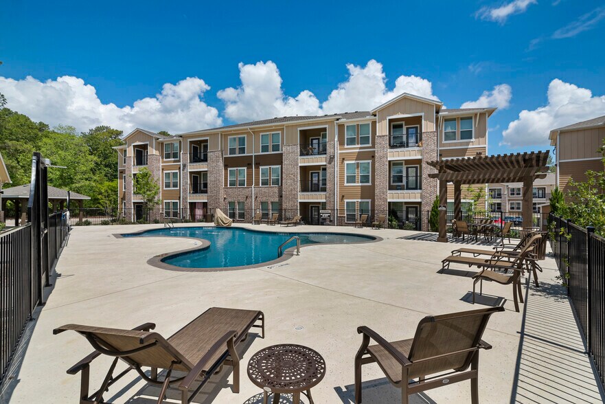 Pebble Brook Apartments 613 E Loop 456 Jacksonville TX 75766