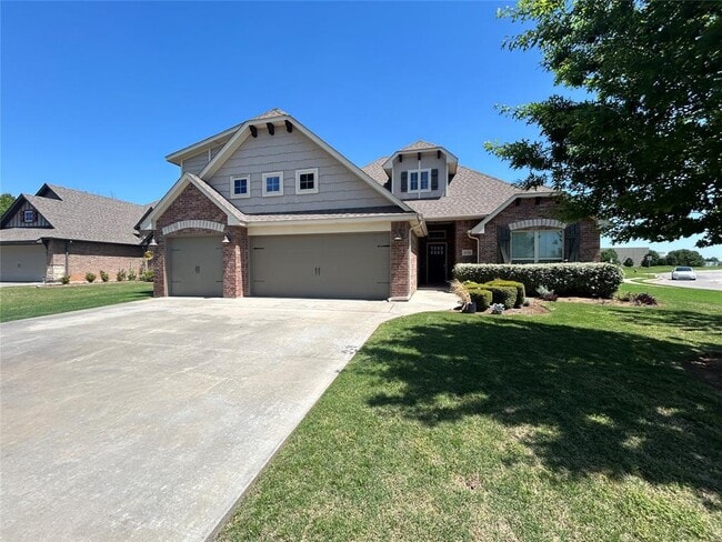 Building Photo - 2024 Sweetgrass Cir