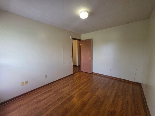 Building Photo - 1509 Whitehall Blvd