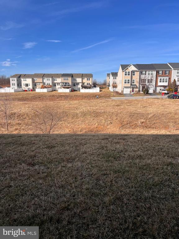 Building Photo - 1143 Mare St