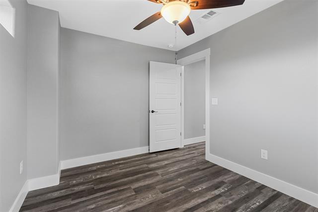 Building Photo - 1309 S 5th Ave