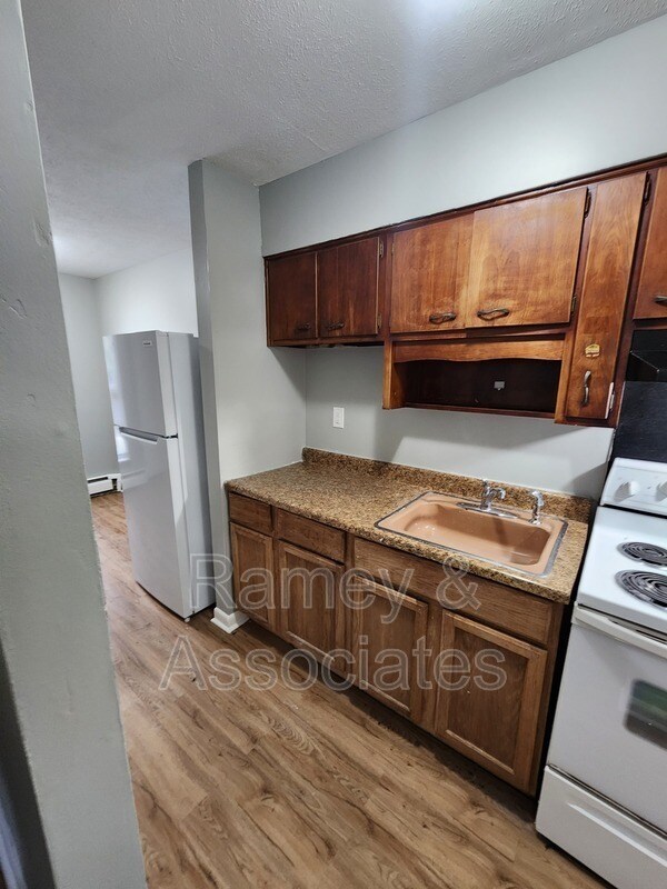 Building Photo - 5301 Milner Rd