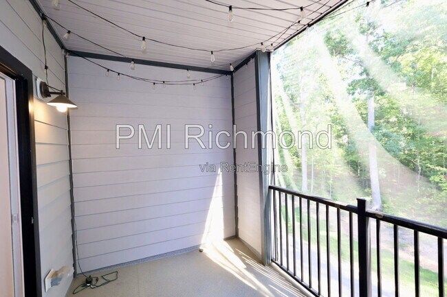 Building Photo - 13273 Coalfield Station Ln