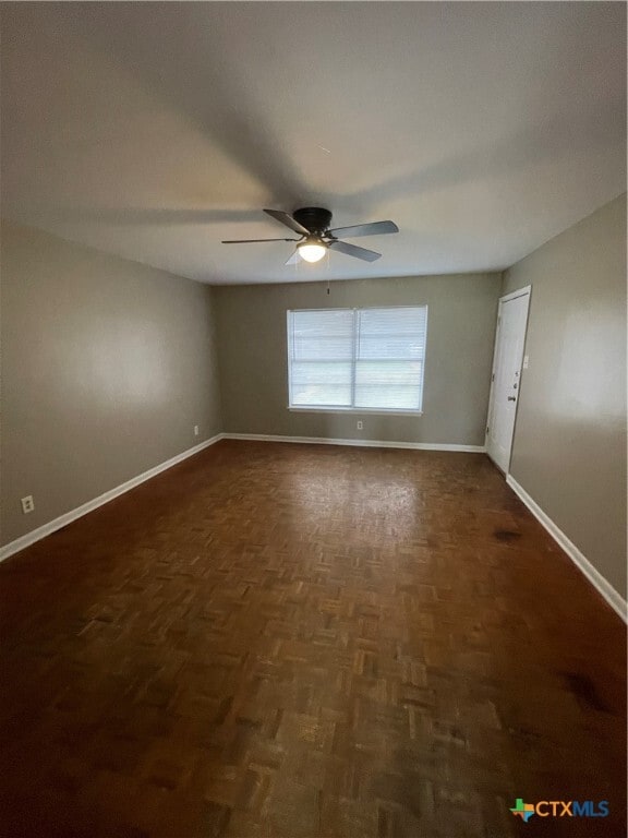 Building Photo - 4705 Dahlia Ln