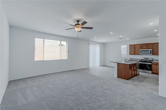 Building Photo - 7859 Lacemaker Ct