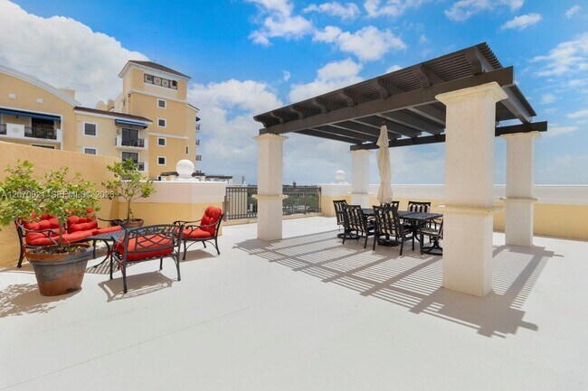 Building Photo - 8395 SW 73rd Ave