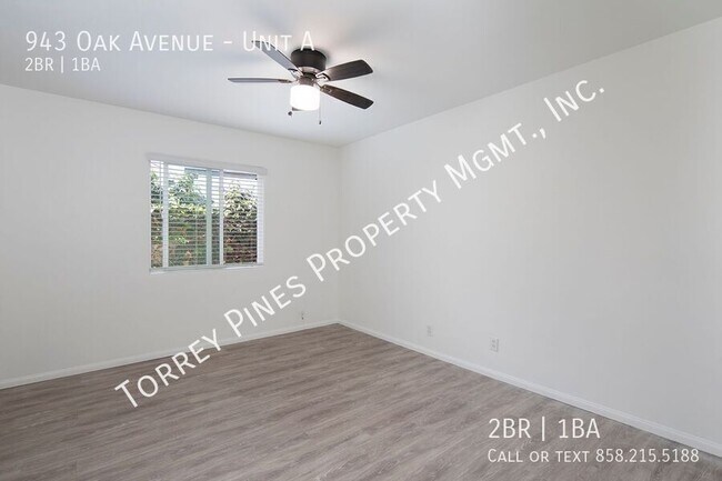 Building Photo - 943 Oak Ave