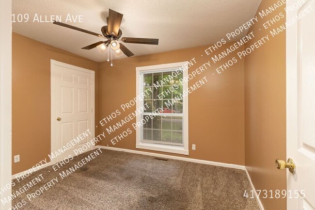 Building Photo - 109 N Allen Ave