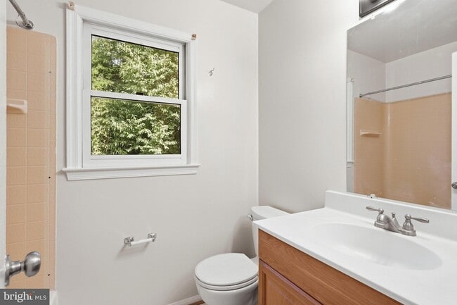 Building Photo - 2998 Steven Martin Dr