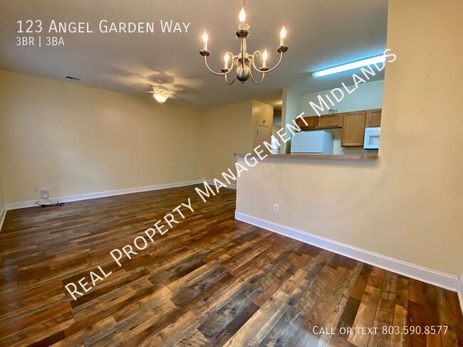 Building Photo - Charming 3-Bedroom Home in Angel Garden Su...